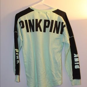 VS Pink Crewneck